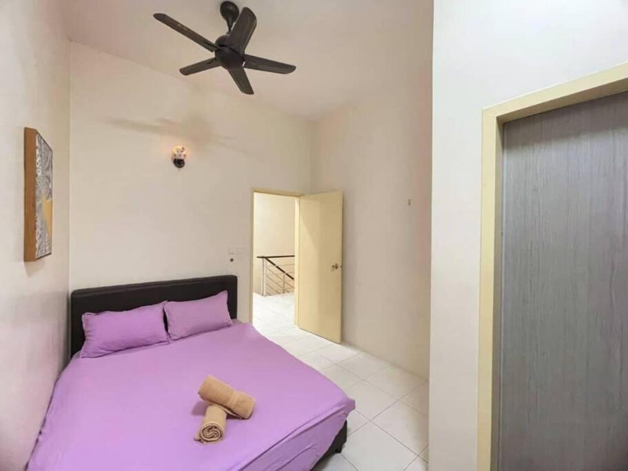 Cozyhouse 4Room 3Bath Room 10Pax'''Simpangampattasek Simpang Ampat  外观 照片